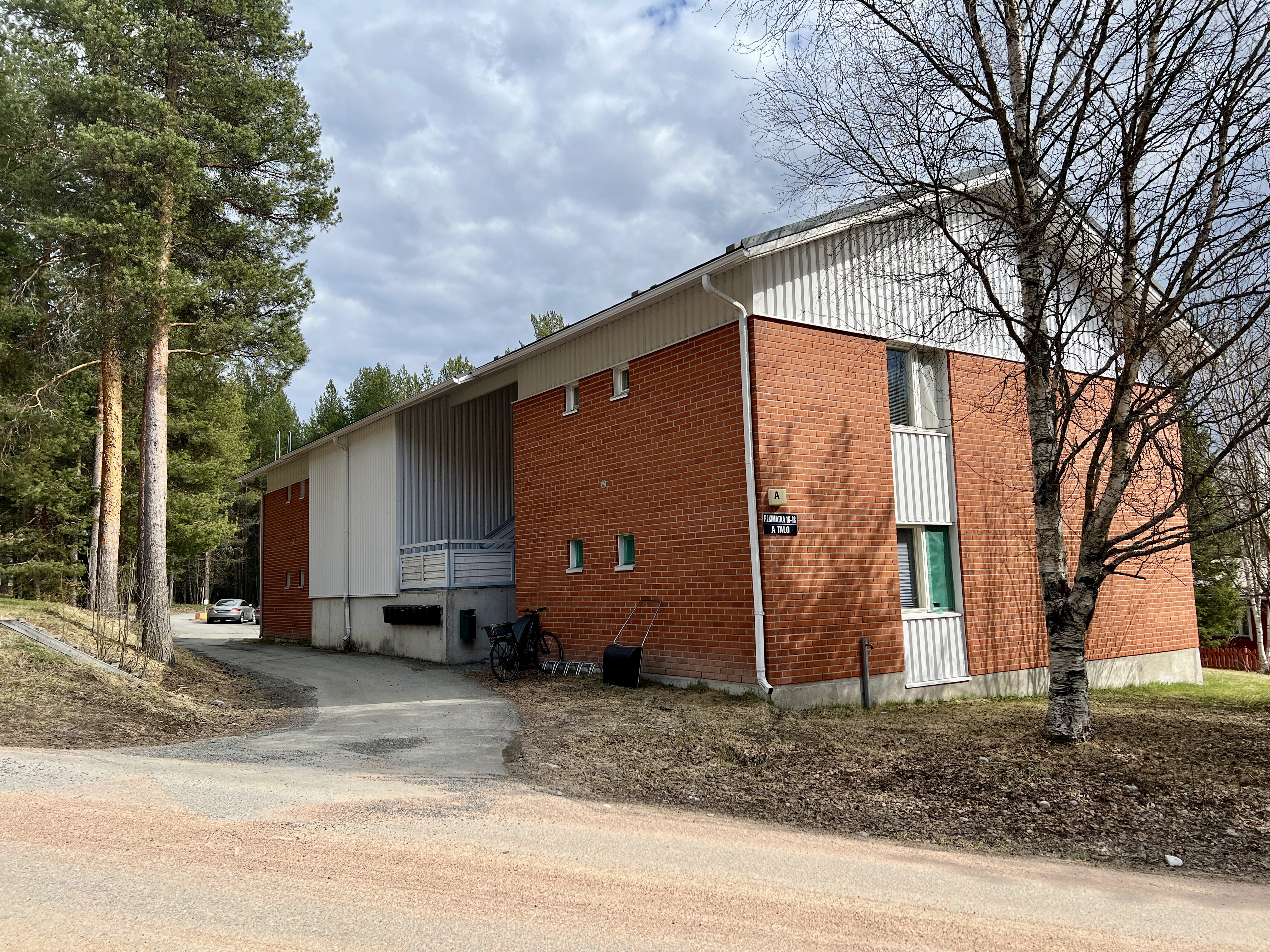 Rekimatka 16-18, 2h+kk+s, 42m² Heti