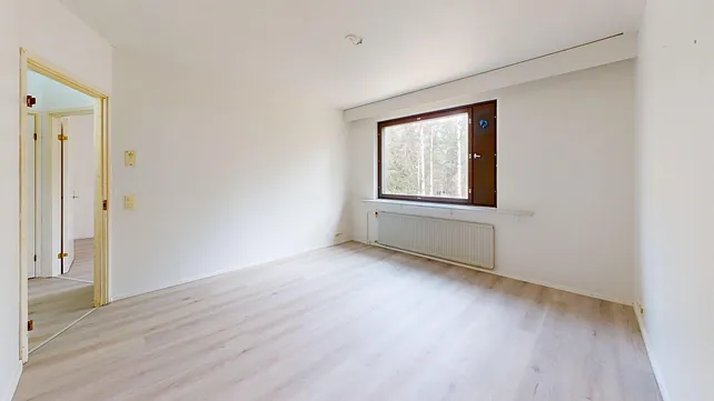 Sudentie 28-32, 2h+k+p, 52,5 m², Heti