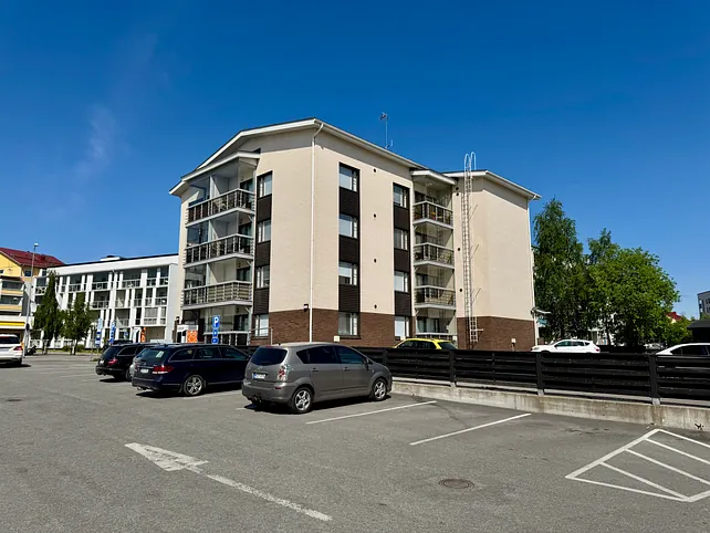 Pohjolankatu 10 2h+tk+s 50,5 Heti